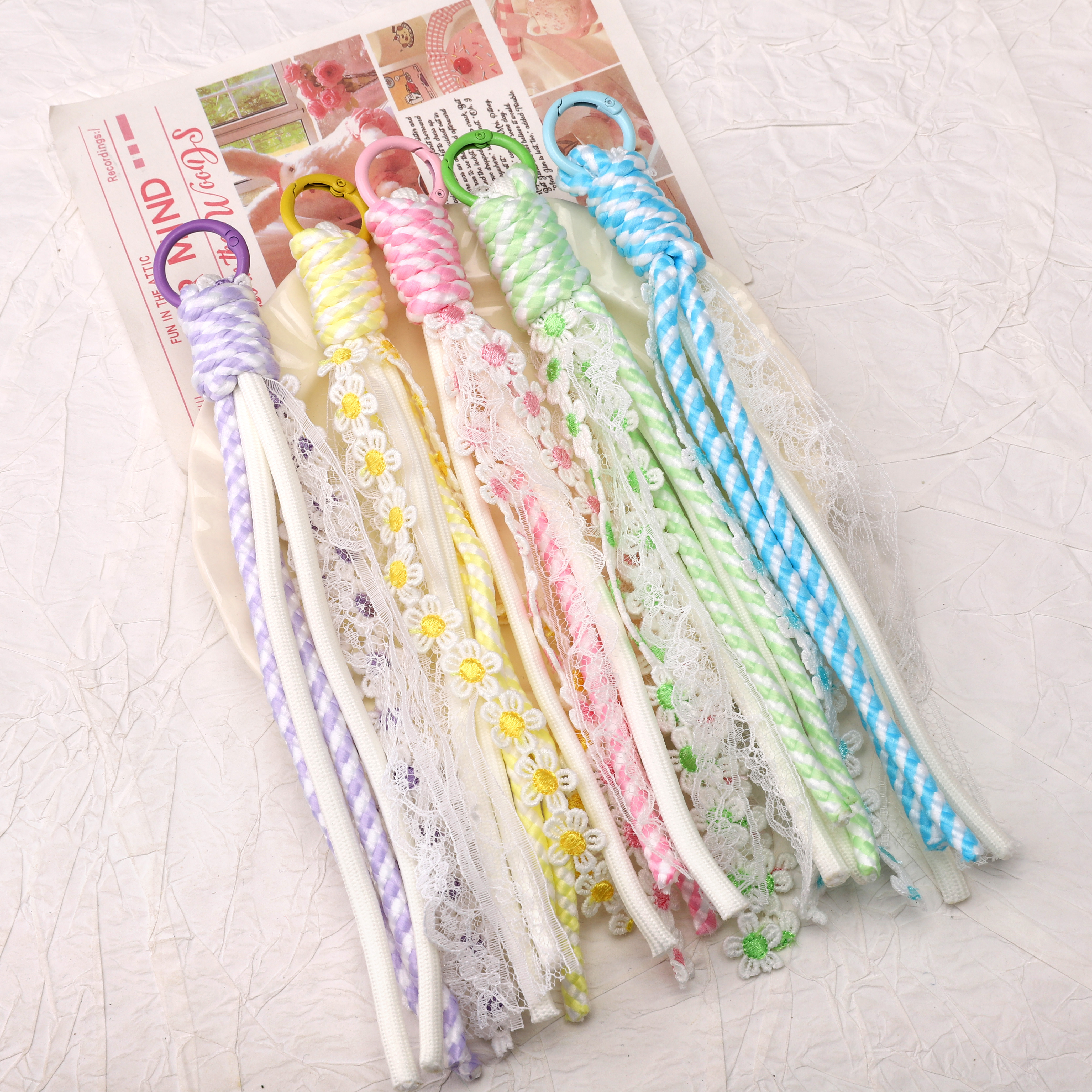 1pc Alloy Keyrings And Polyest - Phone Accessories Jewelry avis et prix